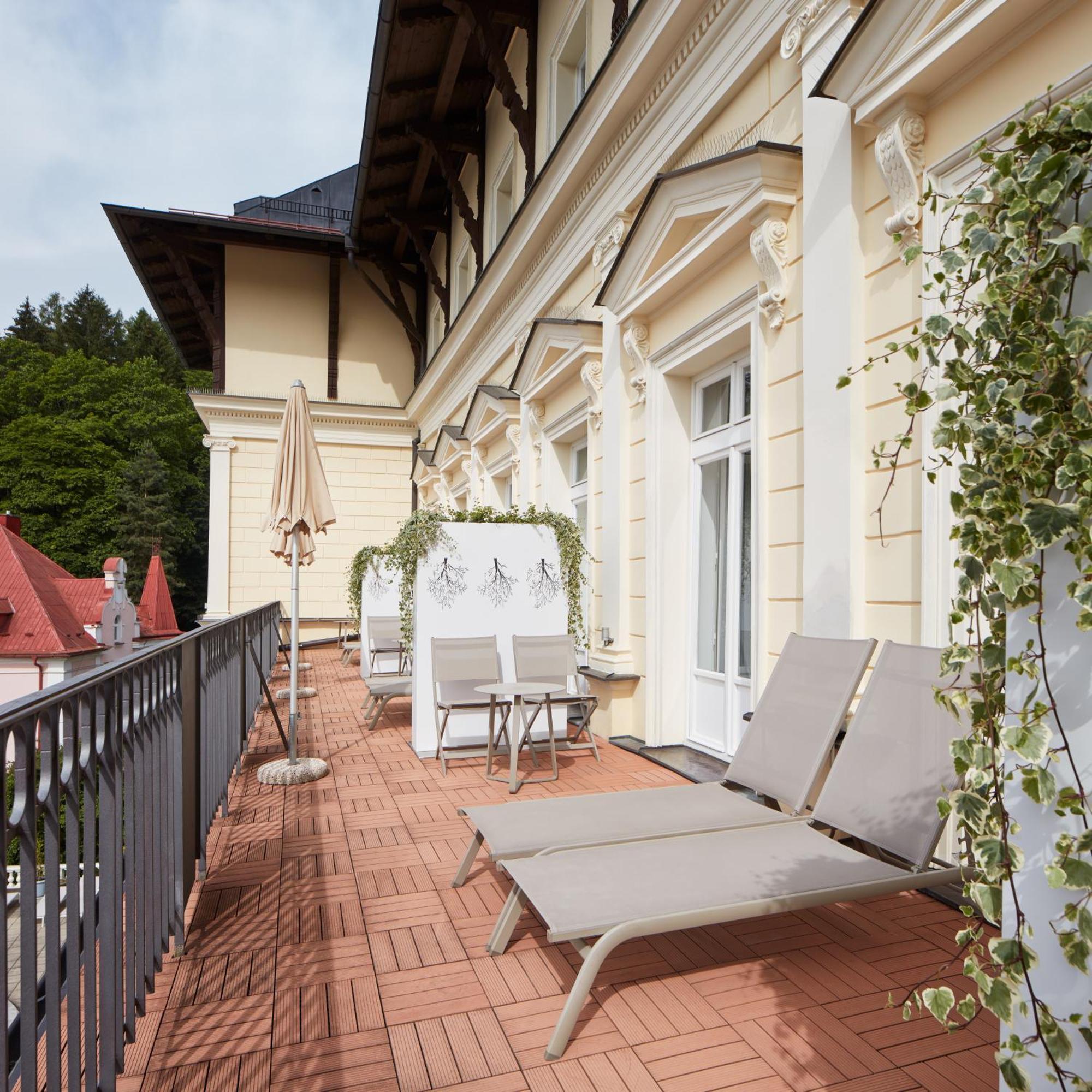 Falkensteiner Spa Resort Marianske Lazne Exterior photo